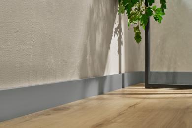 arbiton-stiqxl-monocolor-tmavo-seda-272-interier-2